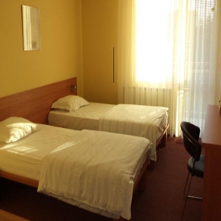 Elit Hotel Sofia Room photo